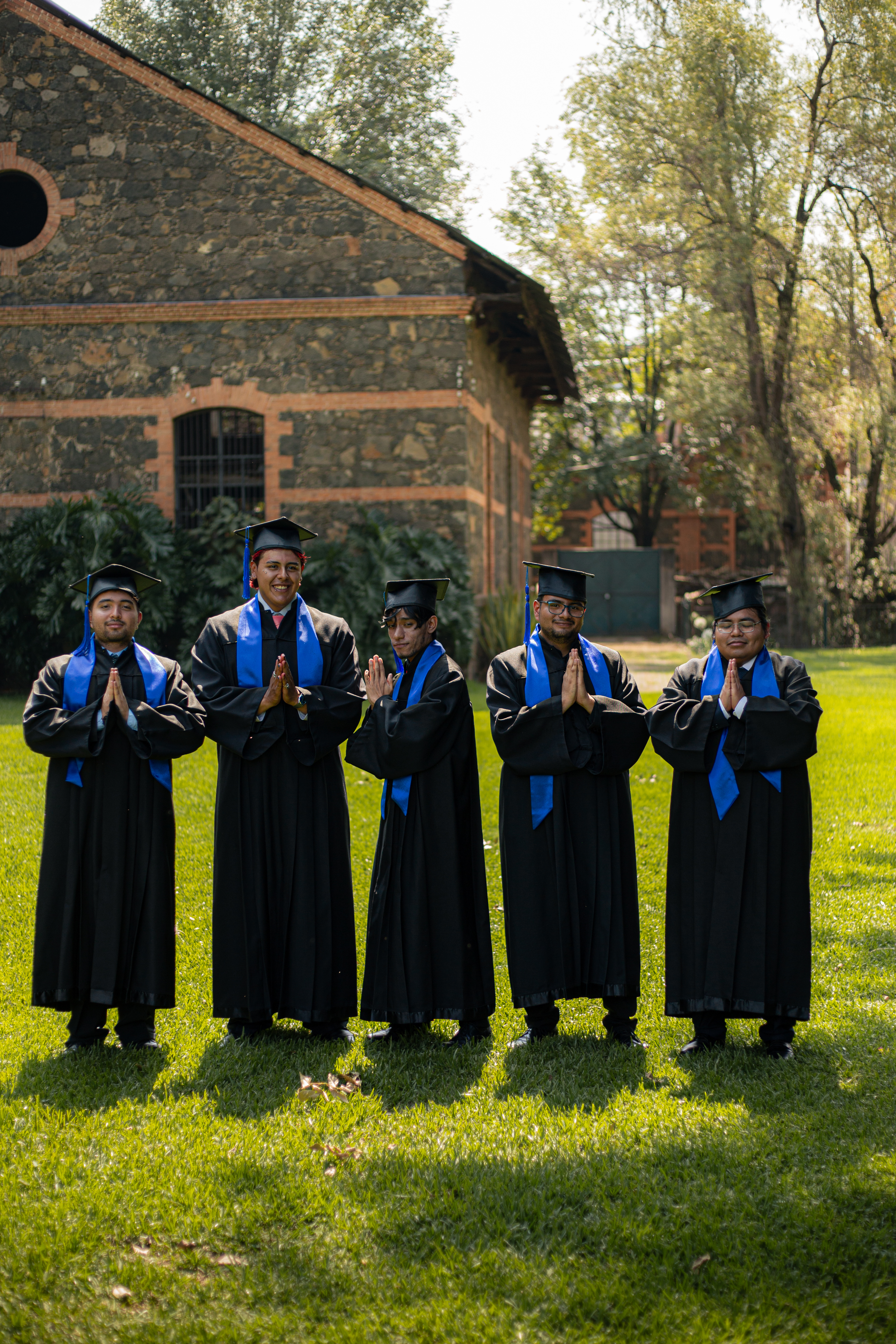 Fotografía 5 de Jonathan Isai Herrera Robledo con familia y amigos