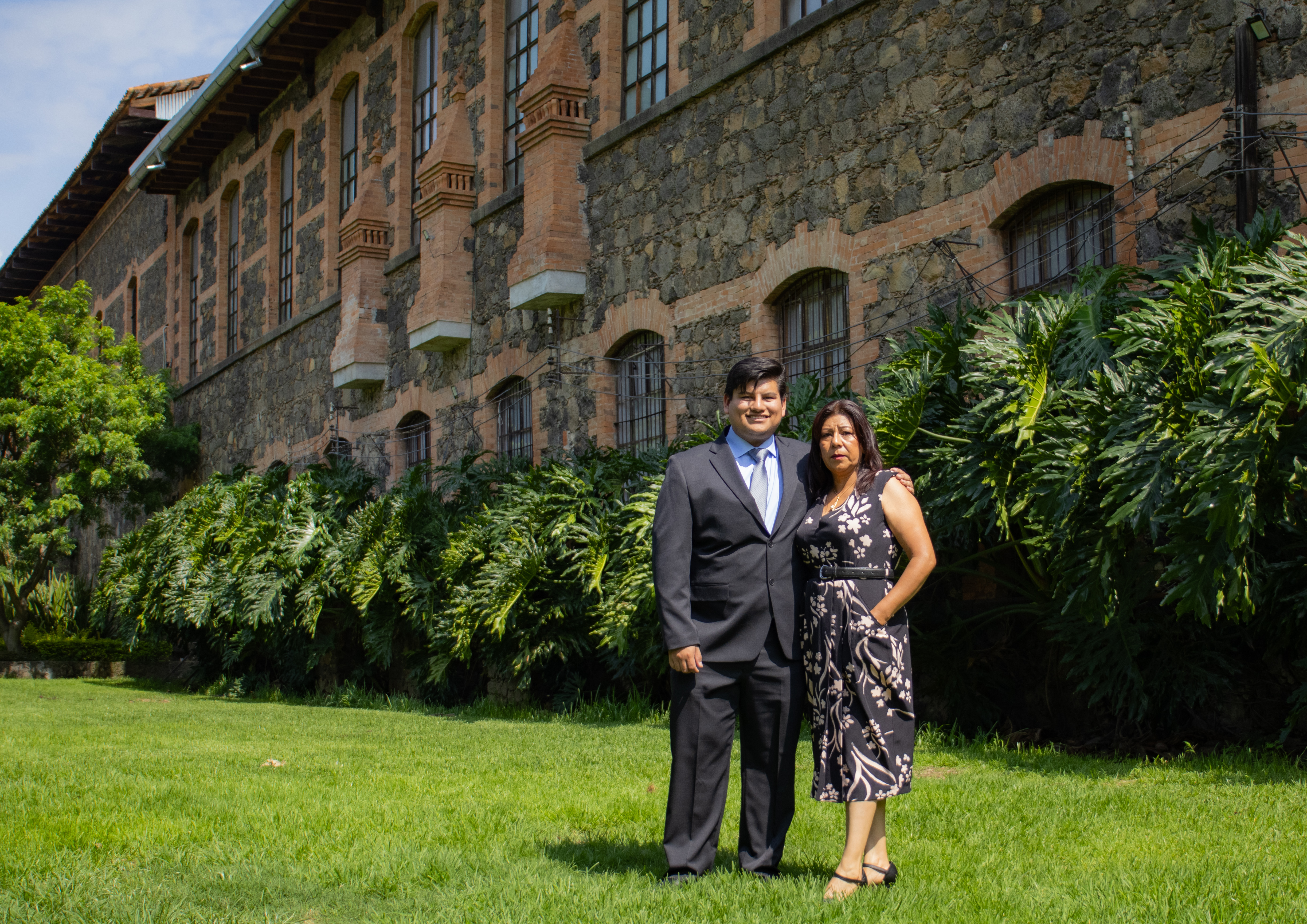 Fotografía 4 de Iván Loaeza Chavez con familia y amigos