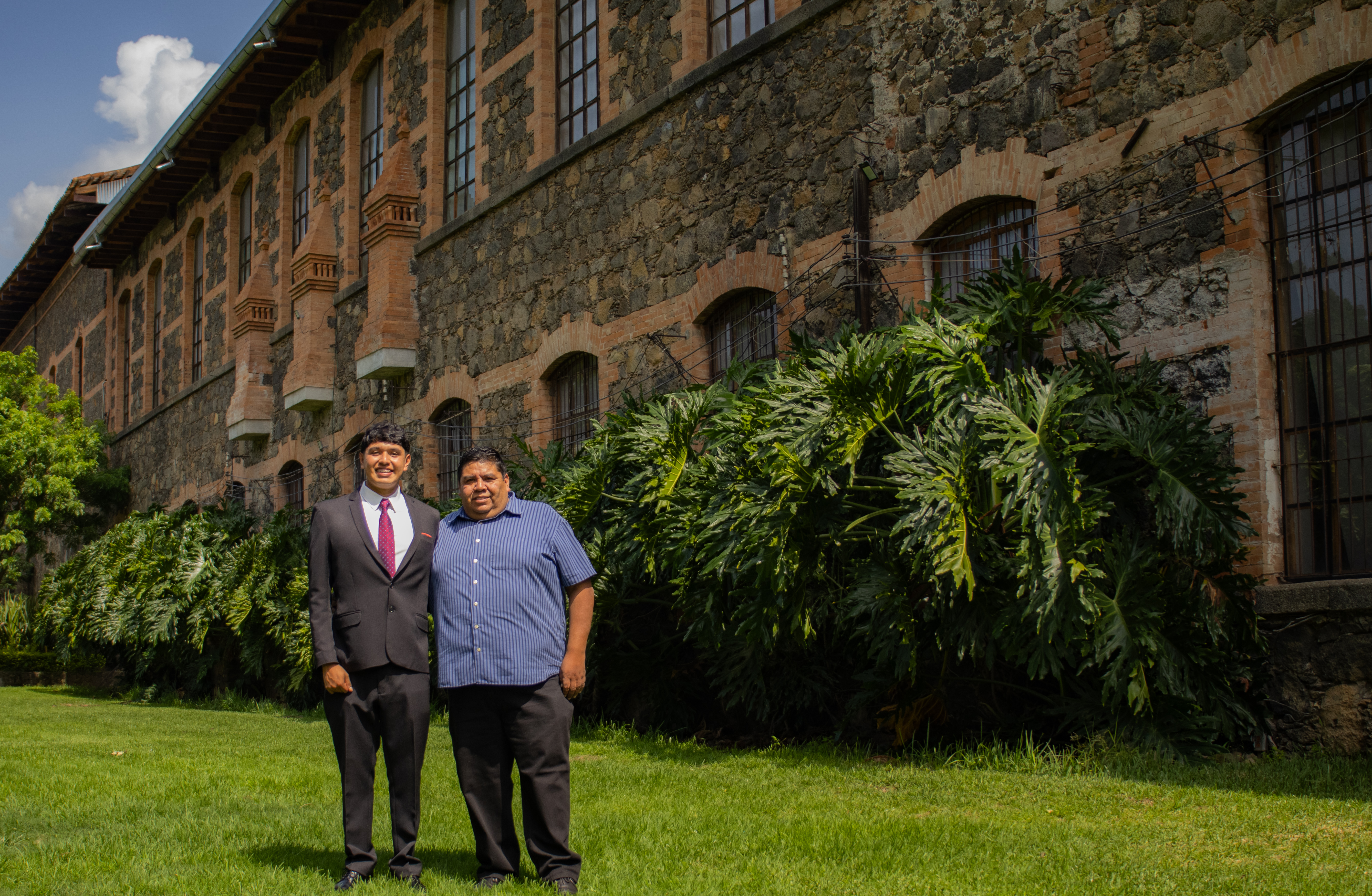 Fotografía 11 de José Antonio Vazquez Sanchez con familia y amigos