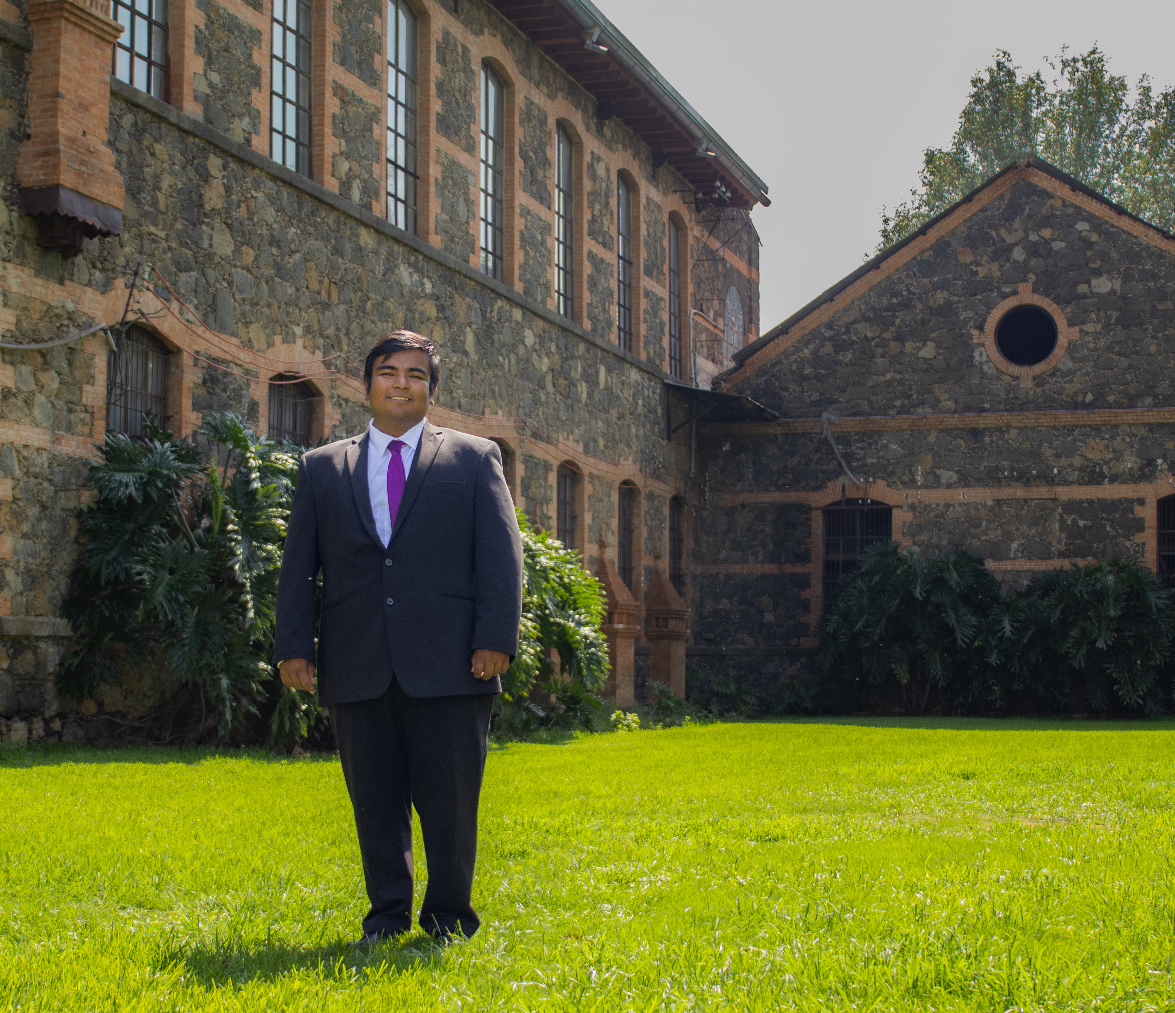 Fotografía 4 de Rafael Benjamin Saucedo Bautista con familia y amigos