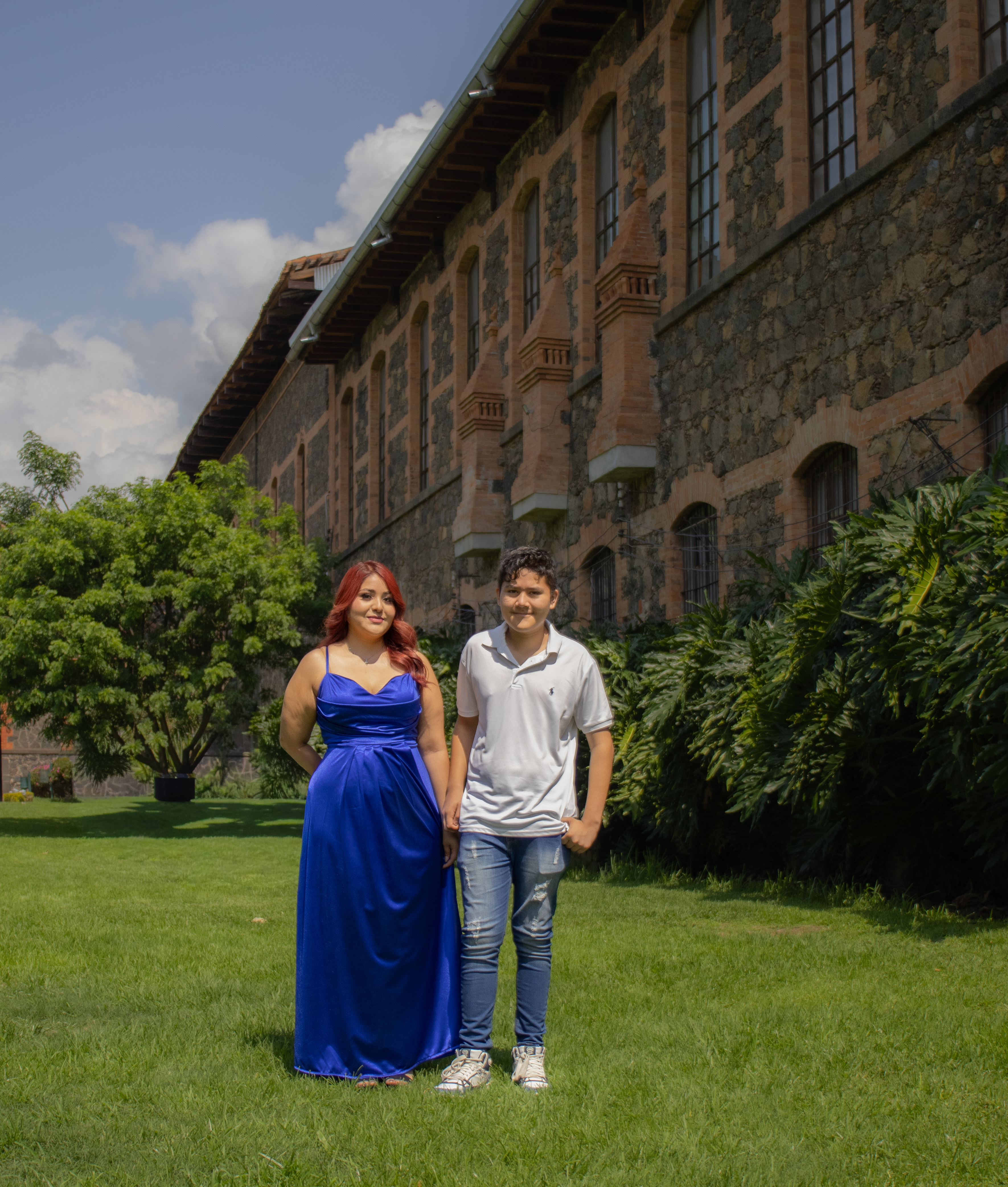 Fotografía 4 de Valeria Yamileth Martinez Rivera con familia y amigos